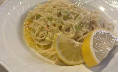 スパゲッティーニ、鱧の卵、青唐辛子、レモン